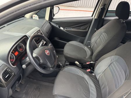Idea Attractive 1.4 8V (Flex)