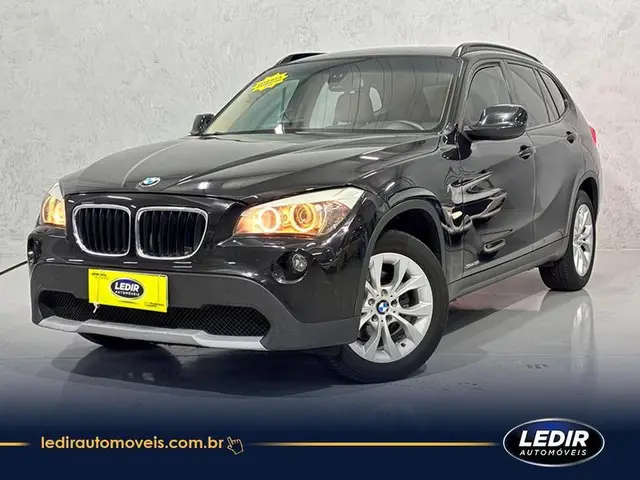 Carro BMW X1 2012 2.0 16V sDrive18i