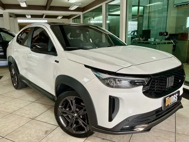 Carro Fiat Fastback 2023 Limited Edition Powered by Abarth (Flex) (Aut)