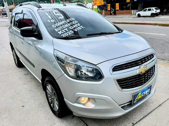 Carro Chevrolet Spin 2015 Advantage 5S 1.8 (Flex) (Aut)