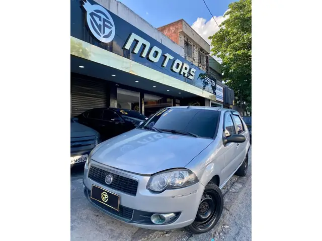 Carro Fiat Palio 2011 Attractive 1.4 8V (Flex)