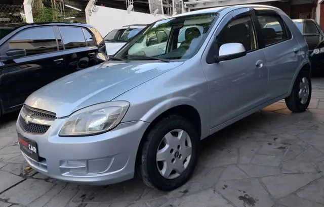 Carro Chevrolet Celta 2012 LT 1.0 (Flex)