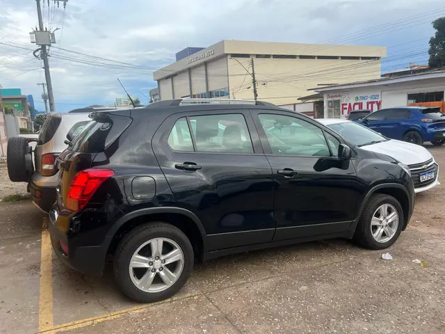 Carro Chevrolet Tracker 2017 LT 1.4 Turbo 4x2 (Aut) (Flex)