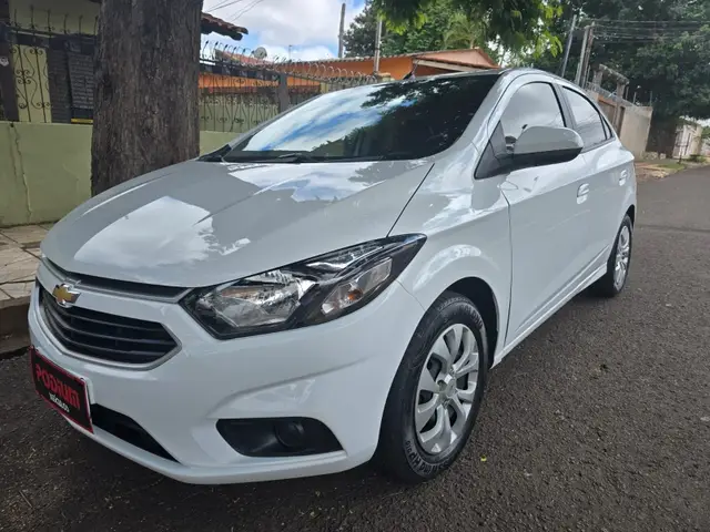 Carro Chevrolet Onix 2018 LT 1.4 8V FlexPower 5p Mec.