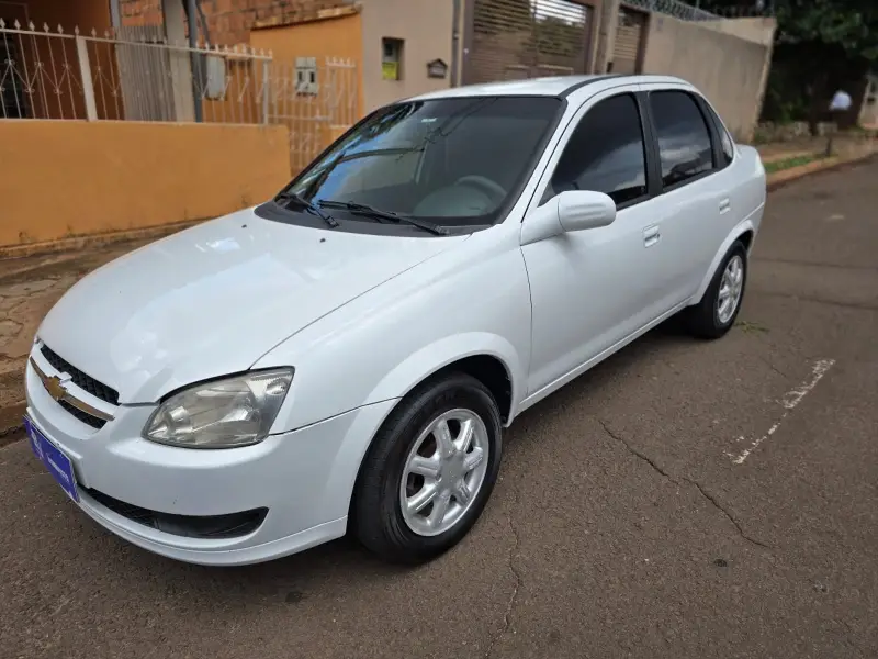 Chevrolet Classic LS 1.0 VHCE (Flex)