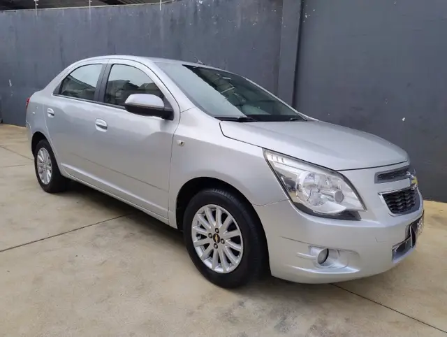 Carro Chevrolet Cobalt 2012 LTZ 1.4 8V (Flex)