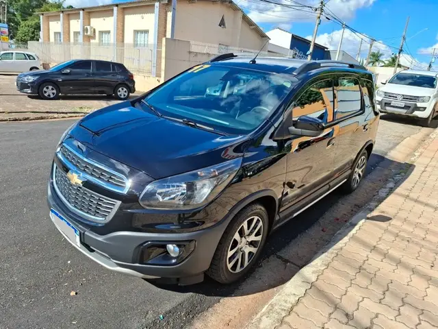 Carro Chevrolet Spin 2017 Activ 1.8 (Flex) (Aut)