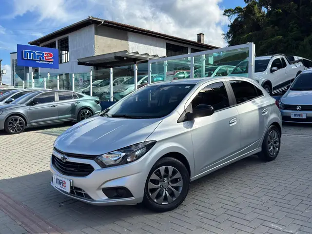 Carro Chevrolet Onix 2020 1.0 (Flex)