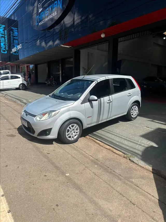 Carro Ford Fiesta Hatch 2011 1.6 (Flex)
