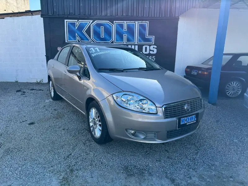 Fiat Linea Absolute 1.8 16V Dualogic (Flex)