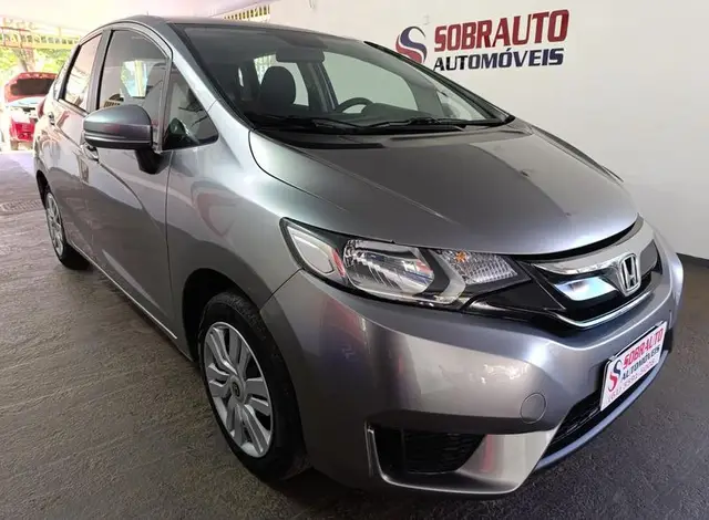 Carro Honda Fit 2015 1.5 16v DX CVT (Flex)