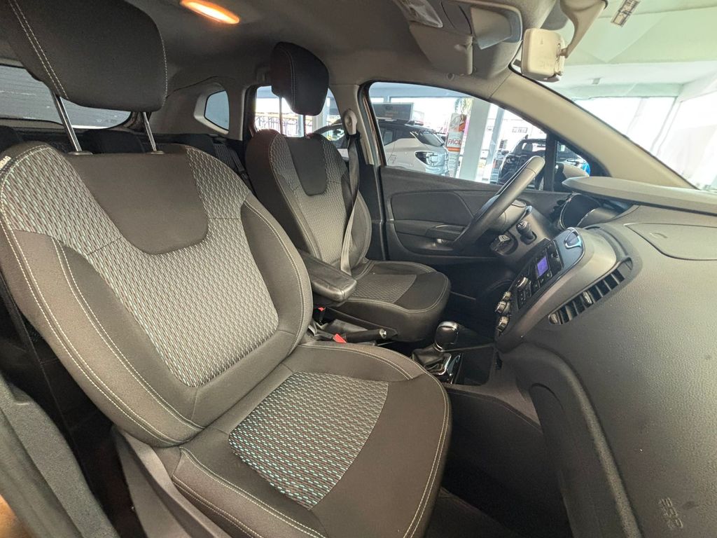 Captur Life 1.6 16v SCe CVT (Flex)