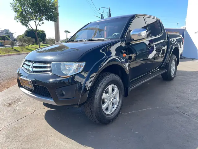Carro Mitsubishi L200 Triton Sport 2015 2.4 HLS (Flex)