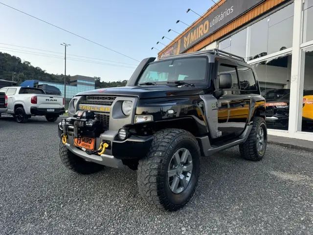 Carro Troller T4 2016 3.2 Diesel