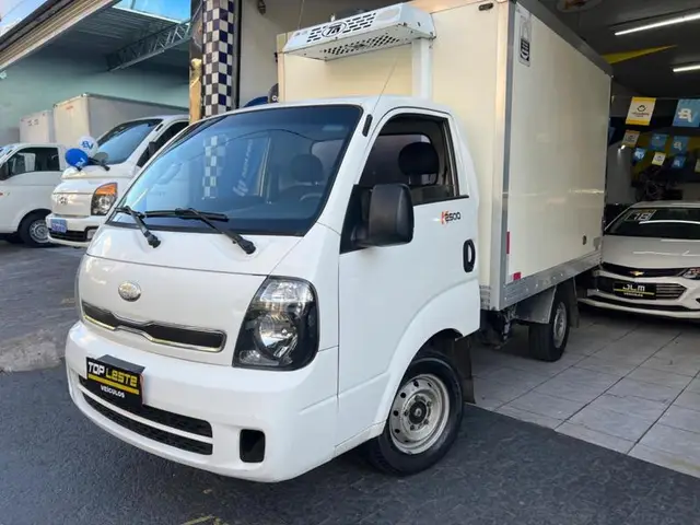 Carro Kia Bongo 2014 K2500 2.5 STD RS