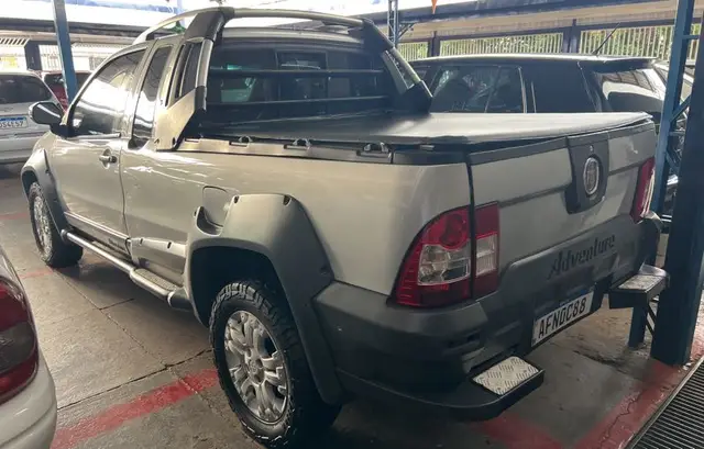 Carro Fiat Strada 2009 Adventure 1.8 8V (Flex) (Cabine Dupla)