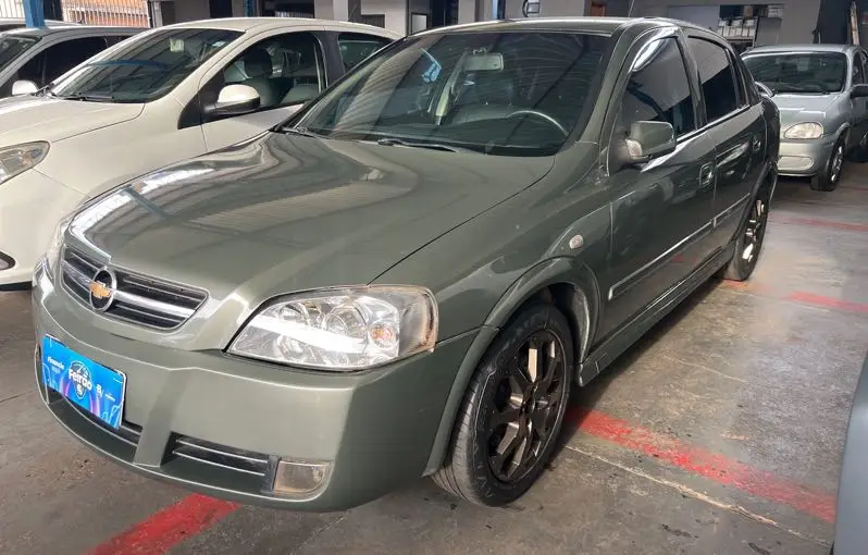 Chevrolet Astra Hatch Advantage 2.0 (Flex)