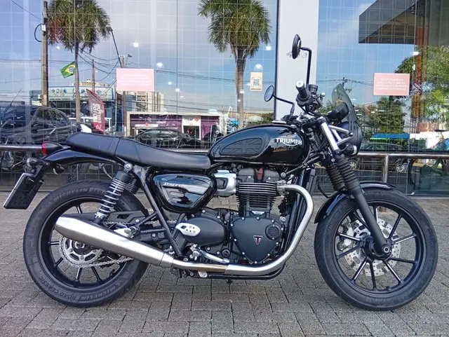 Carro Triumph Street Twin 2022 900cc