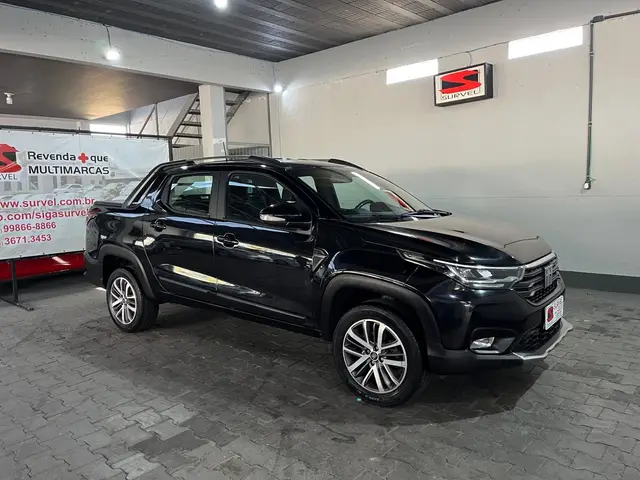 Carro Fiat Strada 2022 Volcano 1.3 CD (Flex)