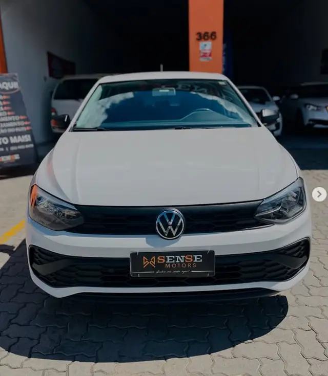 Carro Volkswagen Polo 2024 Track 1.0 Flex 12V 5p