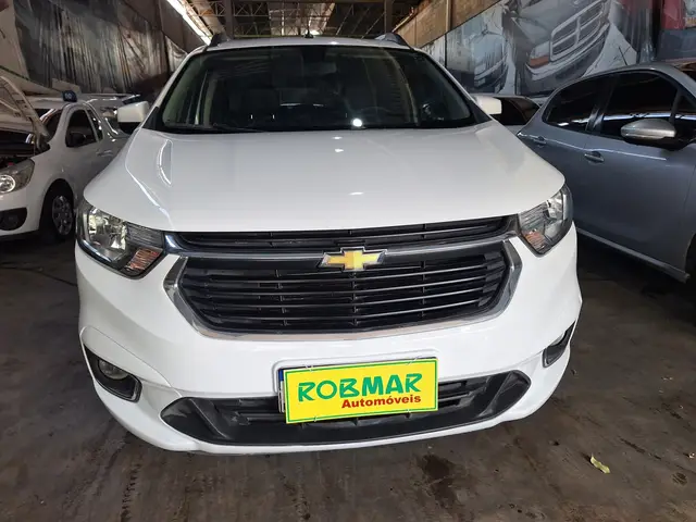 Carro Chevrolet Spin 2023 Premier 1.8 (Aut.)