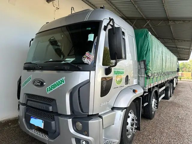 Carro Ford Cargo 2422 2012 Novo