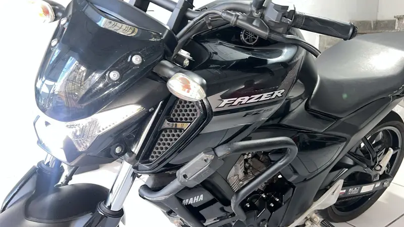 Yamaha Fazer FZ15 ABS