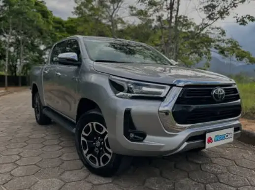 Carro Toyota Hilux Cabine Dupla 2023 SRX Limited 4x4 2.8 Diesel