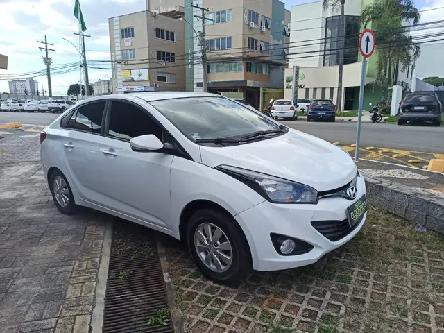 Carro Hyundai HB20S 2015 1.6 Comfort Plus (Aut) (Flex)