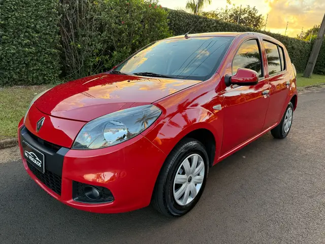 Carro Renault Sandero 2014 Expression 1.0 16V (flex)