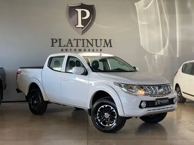 Carro Mitsubishi L200 2023 Triton GLS 2.4 Turbo