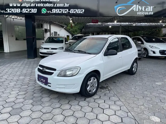 Carro Chevrolet Celta 2014 LT 1.0 (Flex)