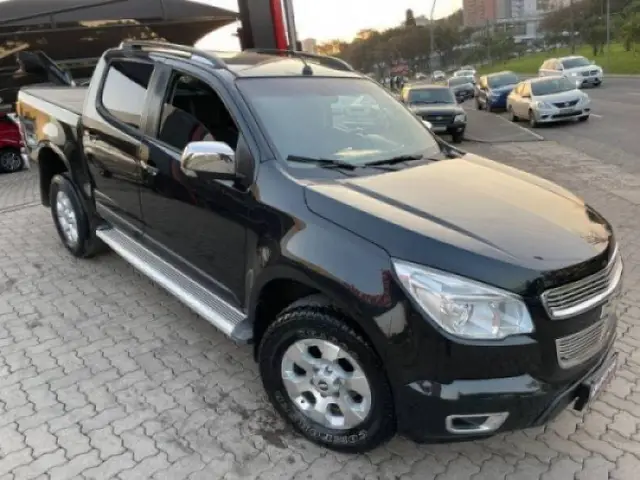 Carro Chevrolet S10 Cabine Simples 2013 S10 2.8 CTDi Cabine Simples LS 4WD