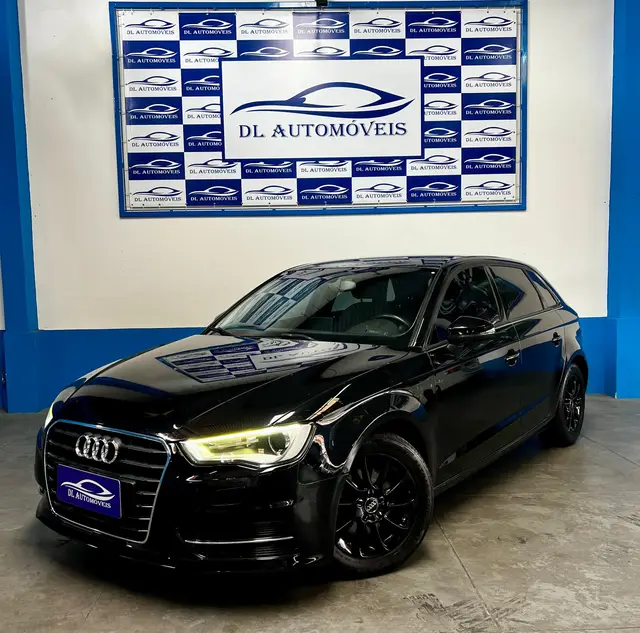 Carro Audi A3 Sportback 2014 Attraction