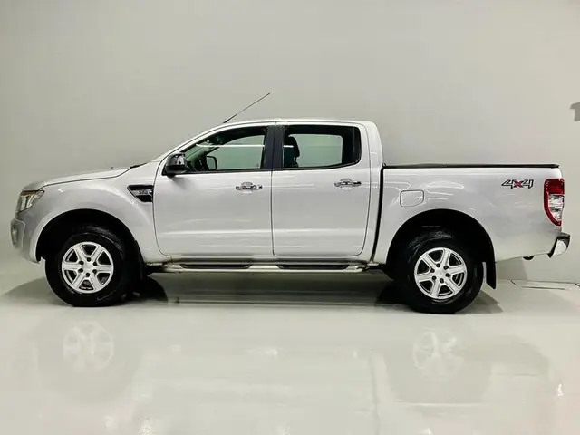 Carro Ford Ranger Cabine Dupla 2015 Ranger 3.2 XLT CD 4x4 (Aut)