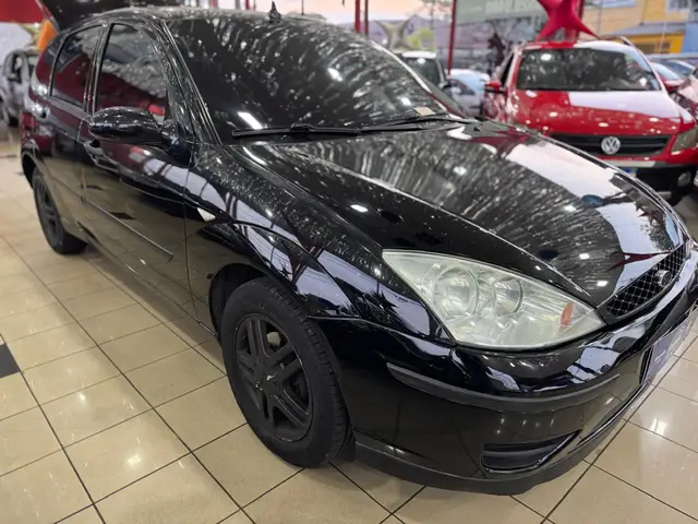 Carro Ford Focus Hatch 2007 GLX 2.0 16V Duratec