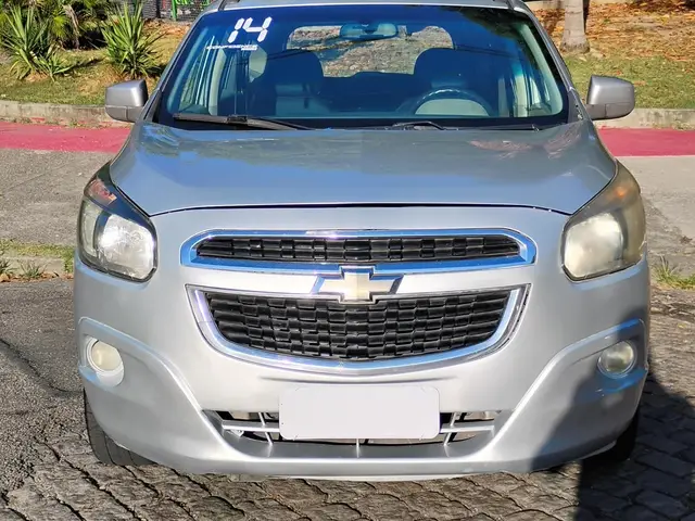 Carro Chevrolet Spin 2014 LTZ 7S 1.8 (Flex) (Aut)