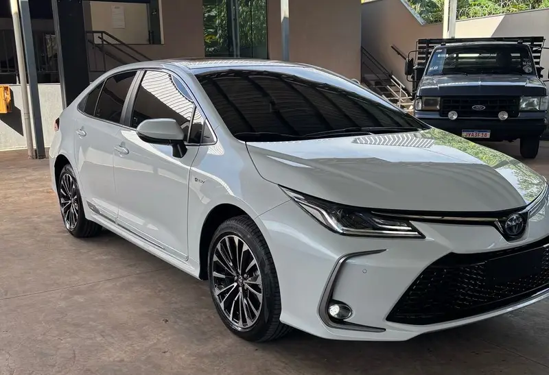 Toyota Altis Hybrid Premium 1.8 Flex