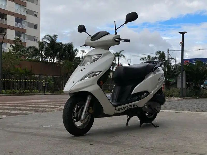 Suzuki Burgman 125i