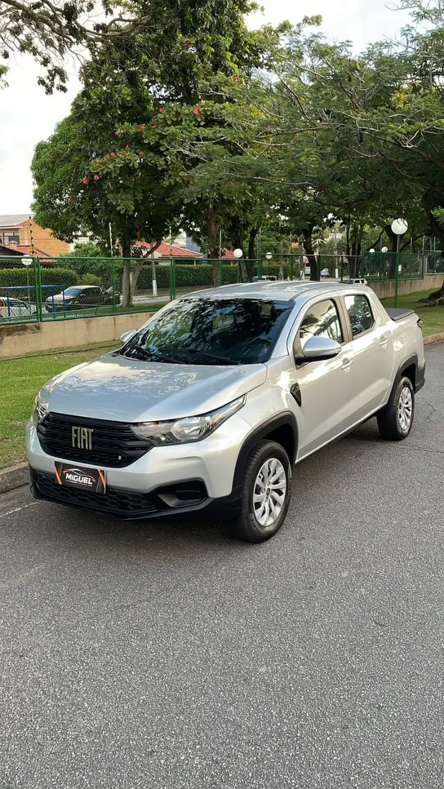 Carro Fiat Strada 2024 Freedom 1.3 Flex 8V CD