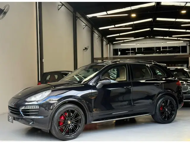 Carro Porsche Cayenne 2013 4.8 V8 S 4WD