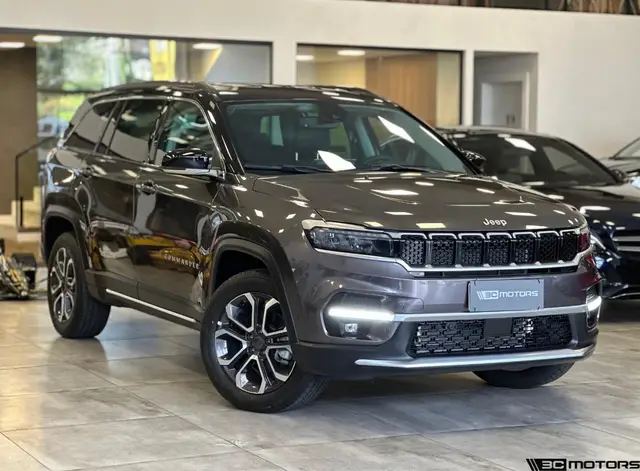 Carro Jeep Commander 2025 Limited 1.3 T270