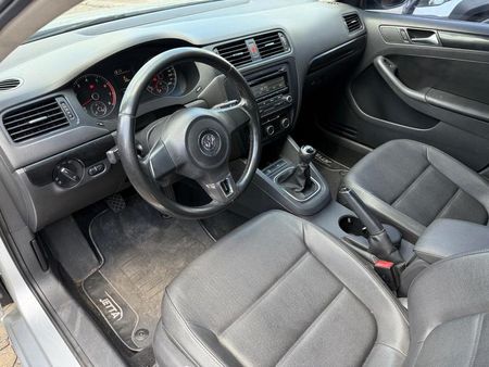 Jetta 2.0 Comfortline (Flex)