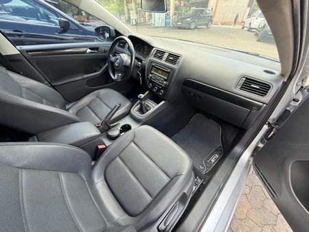 Jetta 2.0 Comfortline (Flex)
