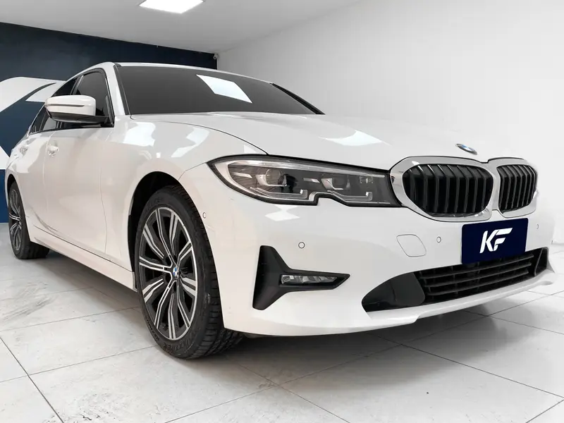 BMW 320i Sport GP 2.0 Turbo