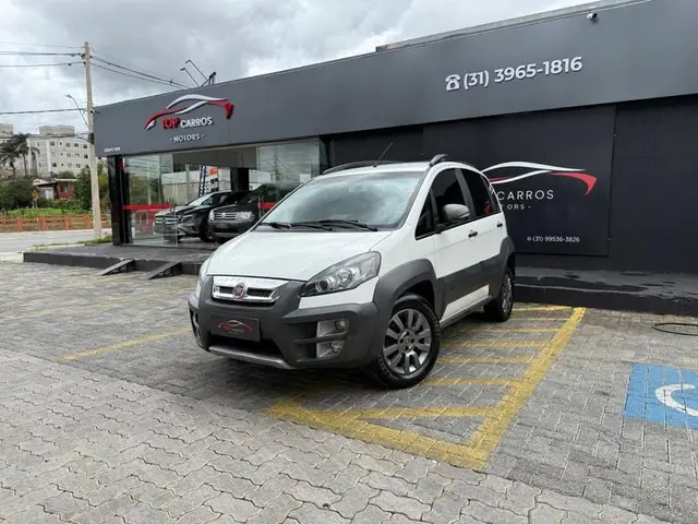 Carro Fiat Idea 2016 Adventure 1.8 16V Dualogic (Flex)