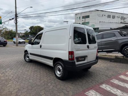 Partner Furgão 1.6 16V (Flex)