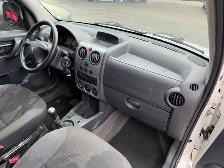 Partner Furgão 1.6 16V (Flex)