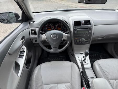 Corolla Sedan XEi 1.8 16V (flex)