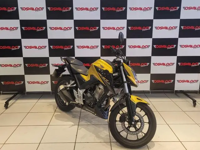 Carro Honda CB 300F Twister 2024 (ABS)